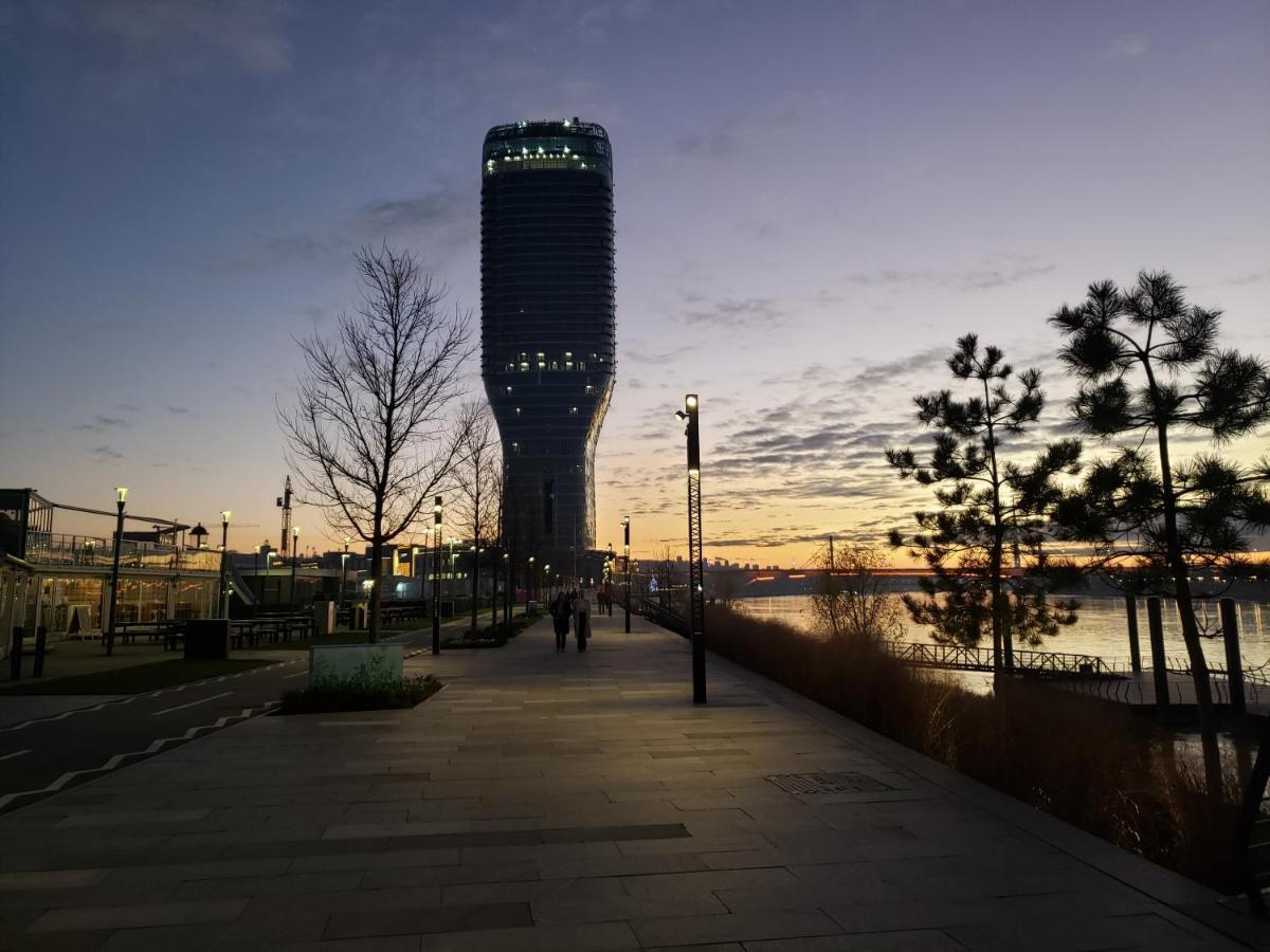 B-G Waterfront Apartment Belgrado Esterno foto